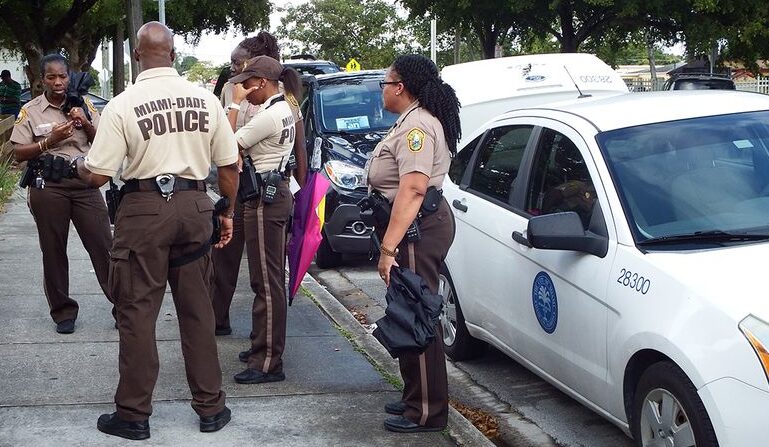 policia en florida requisitos para unirte a la fuerza