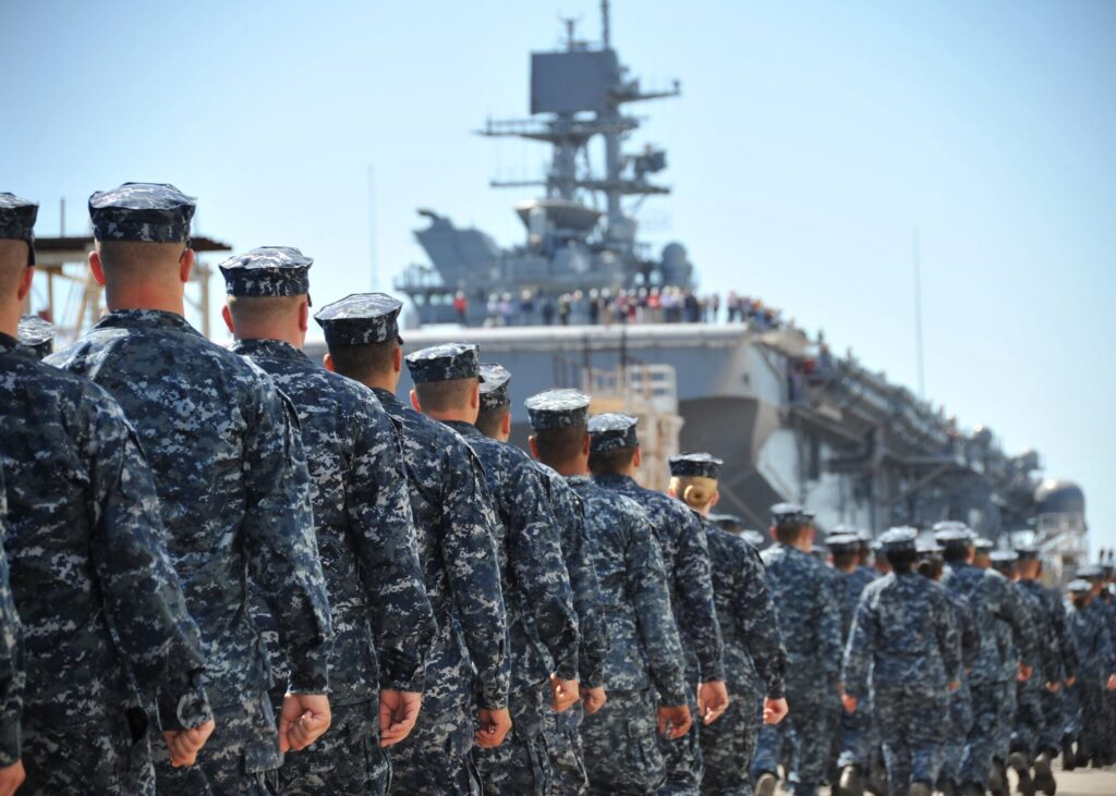 uniforme naval requisitos para entrar al navy de estados unidos